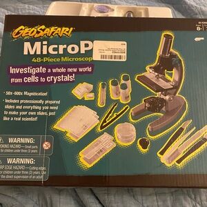 Microscope set and slides